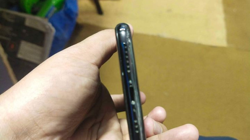 iphone-xs-big-3