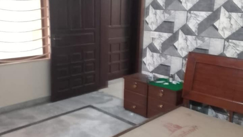 7-marla-house-for-rent-big-2