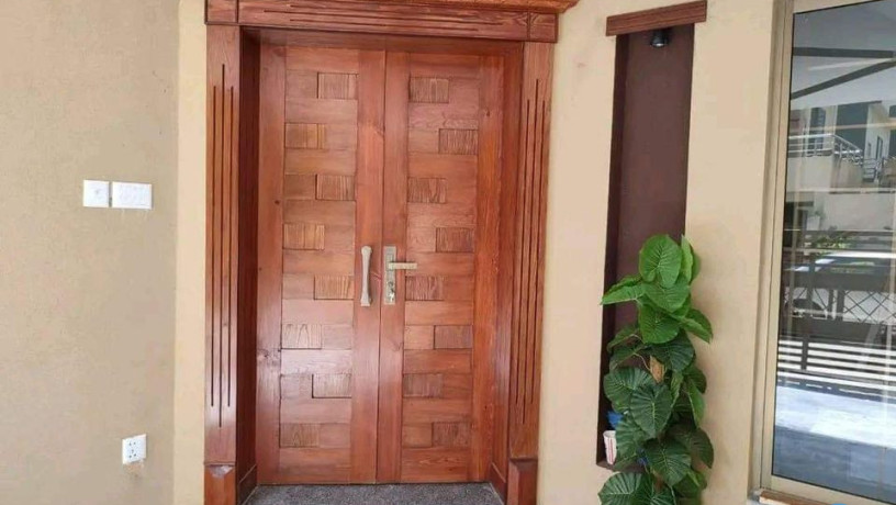 7-marla-house-in-umer-block-phase-8-big-6