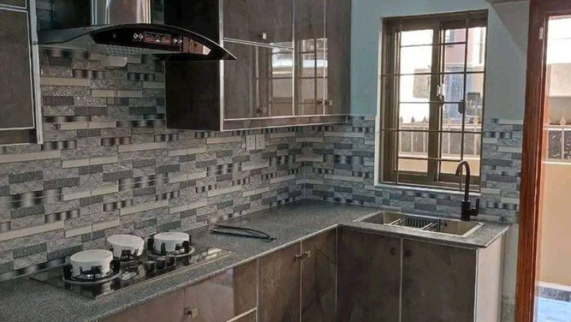 7-marla-house-in-umer-block-phase-8-big-4