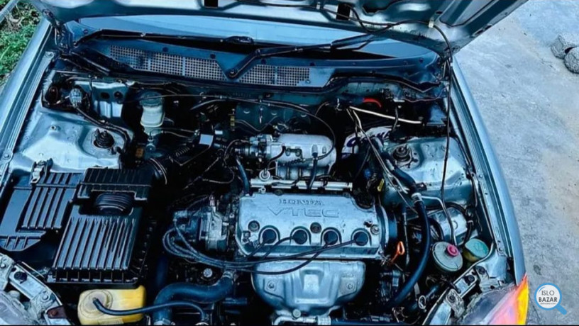 honda-civic-ek-2000-big-3