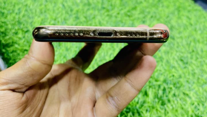 iphone-xs-big-2