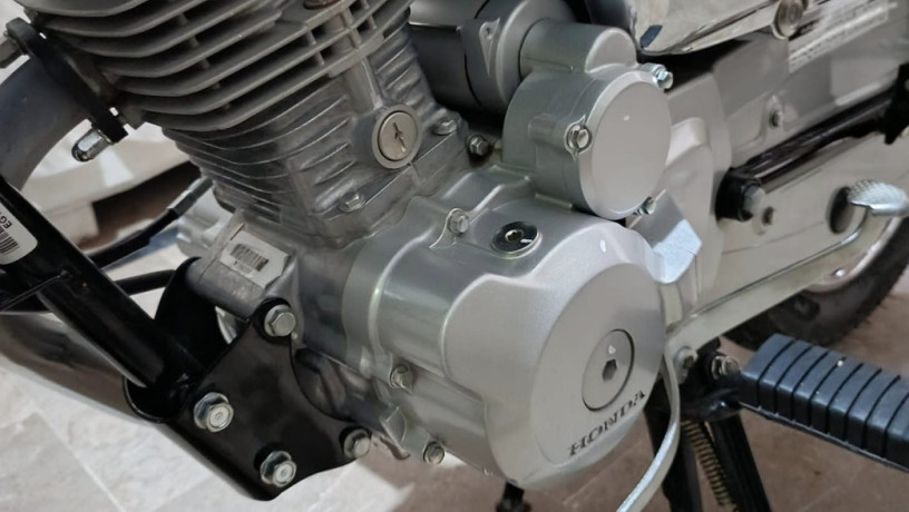 honda-cg125-self-start-big-3