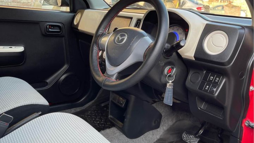 mazda-coral-2015-big-7