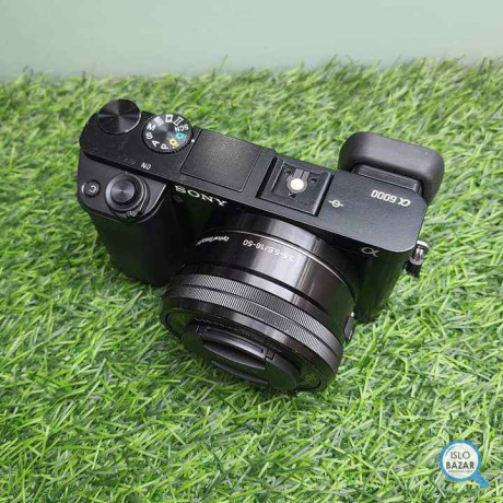 sony-a6000-16-50mm-lens-big-0