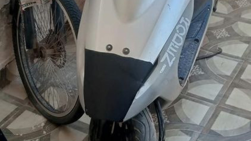 japenese-scooty-49cc-big-0