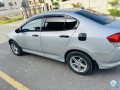 honda-city-2010-small-3