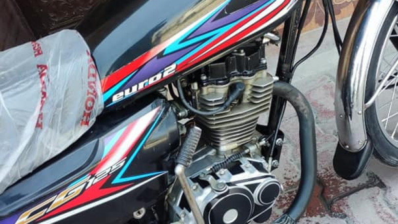 honda-cg-125-2019-big-7