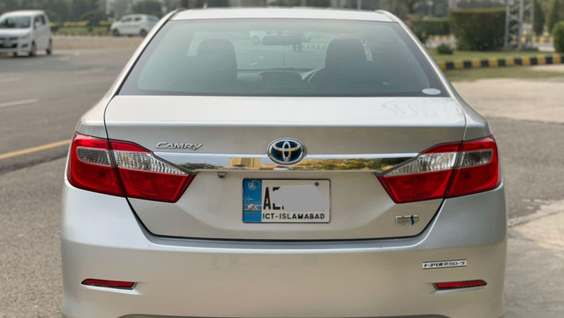 camry-hybrid-24-big-1