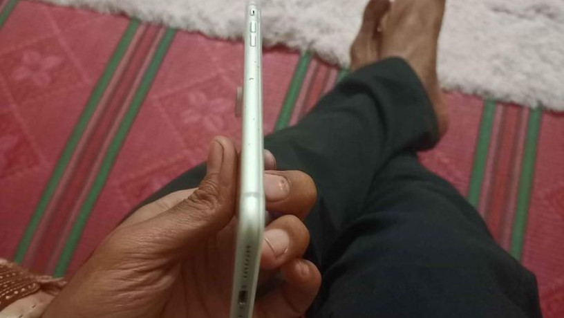 iphone-7-plus-only-big-3