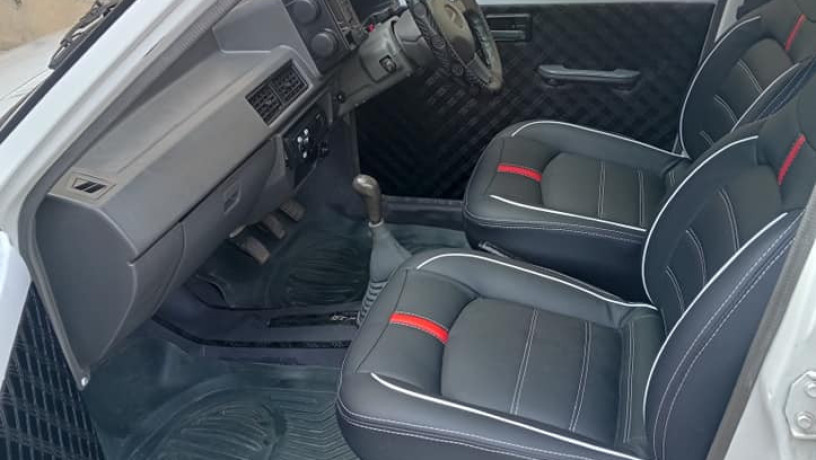 suzuki-mehran-2004-big-10