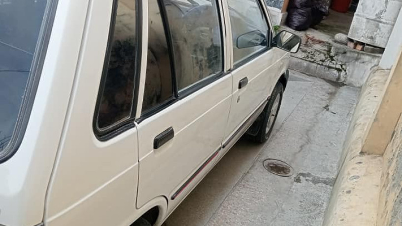 suzuki-mehran-2004-big-3