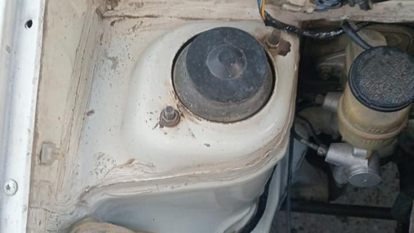 suzuki-mehran-2004-big-6
