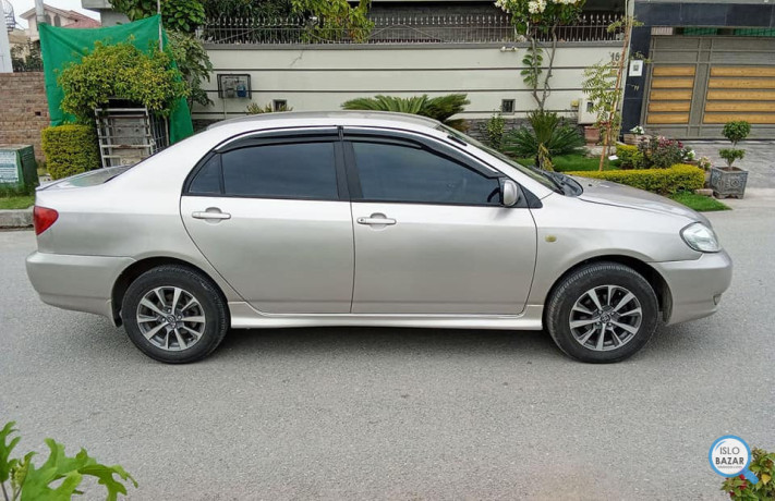 se-saloon-big-4