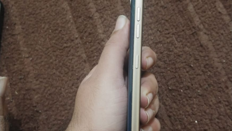 lg-v60-thinq-5g-big-2