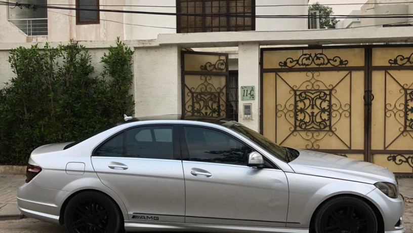 mercedes-c200-kompressor-supercharged-big-0