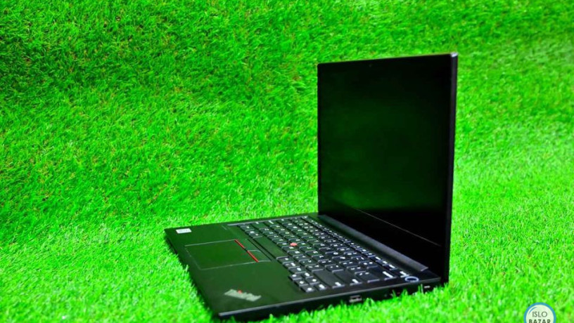 lenovo-thinkpad-e14-big-0