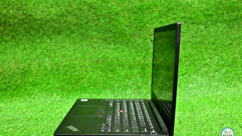 lenovo-thinkpad-e14-big-1