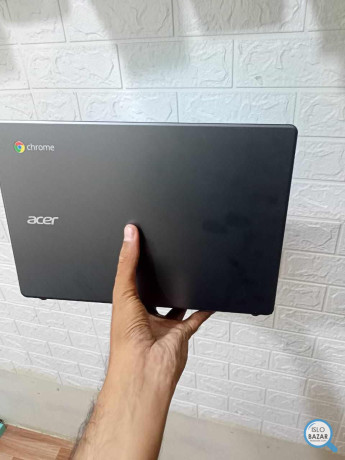 acer-c740-usa-stock-big-1