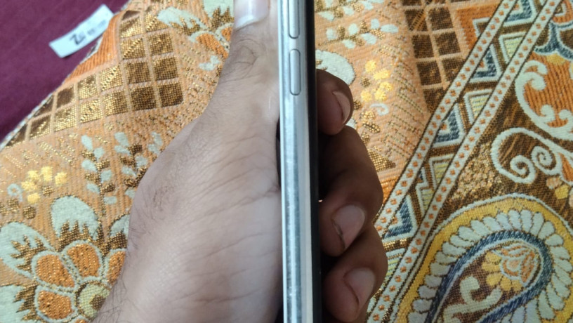 iphone-xs-big-2