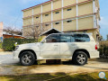 toyota-landcruiser-small-2