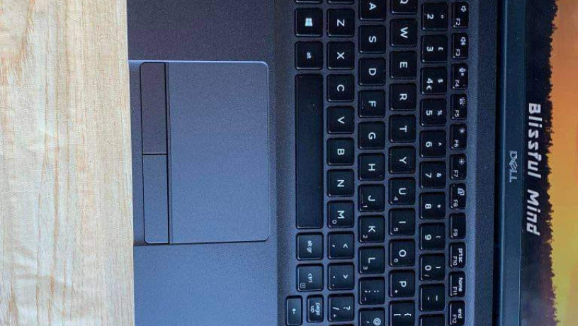 dell-latitude-5300-big-3