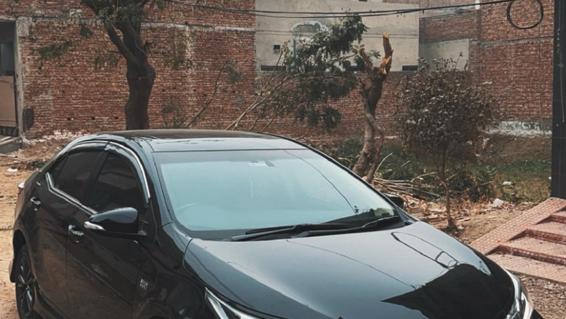 corolla-altis-grande-18-big-7